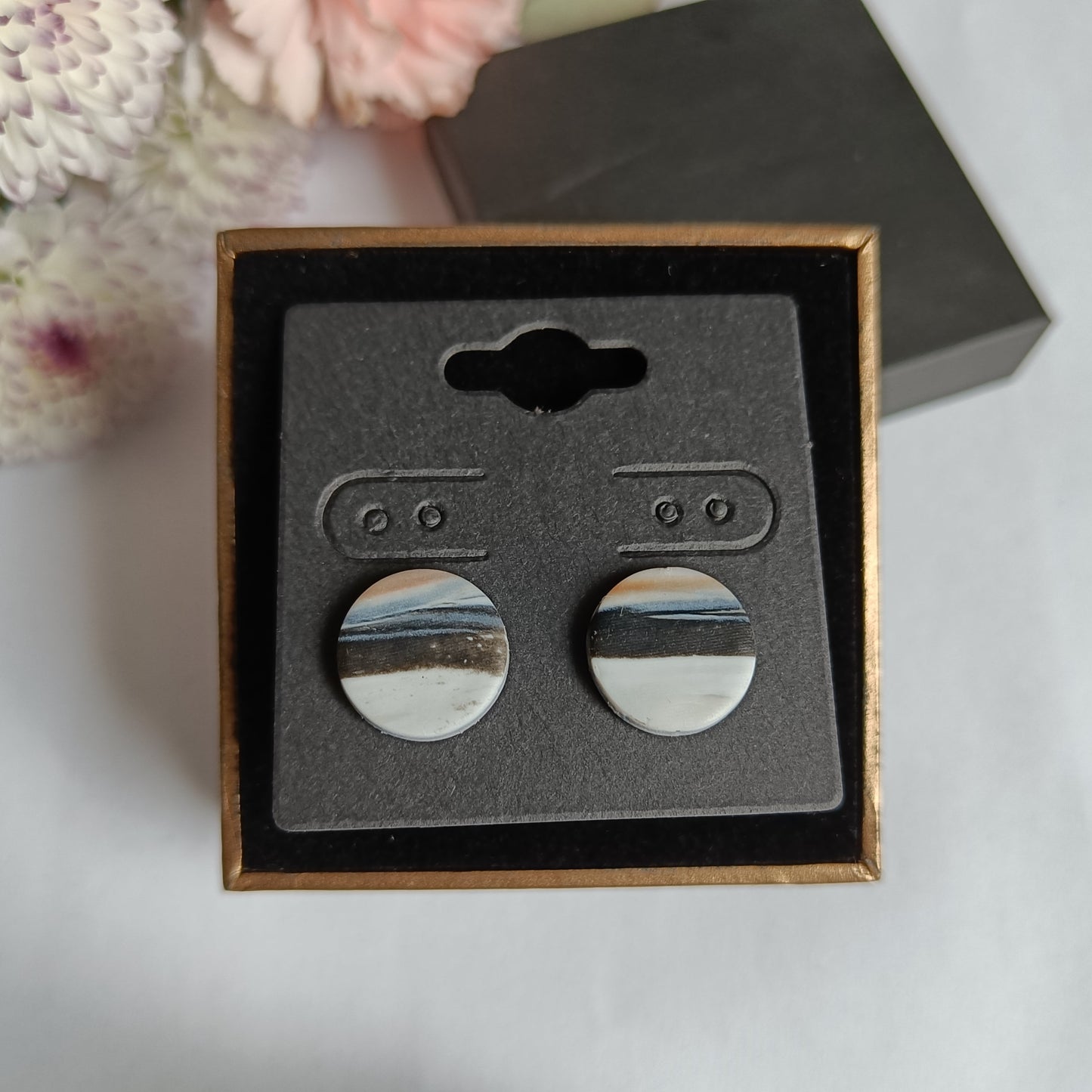 Polümeersavist kõrvarõngad