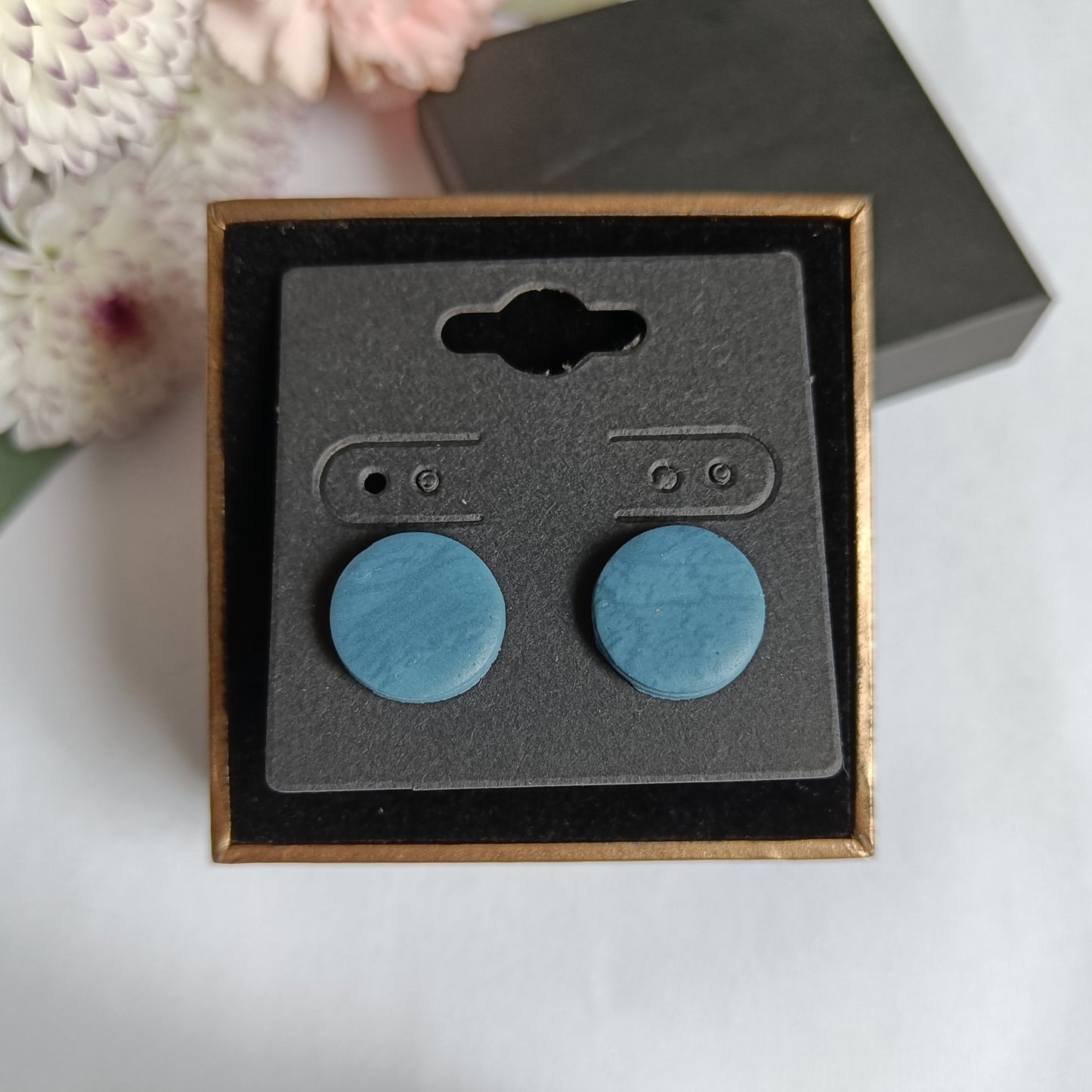 Polümeersavist kõrvarõngad