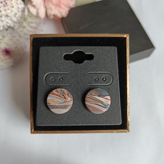 Polümeersavist kõrvarõngad