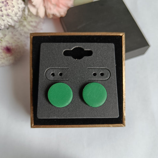 Polümeersavist kõrvarõngad