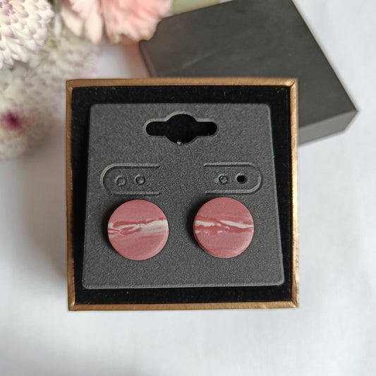 Polümeersavist kõrvarõngad