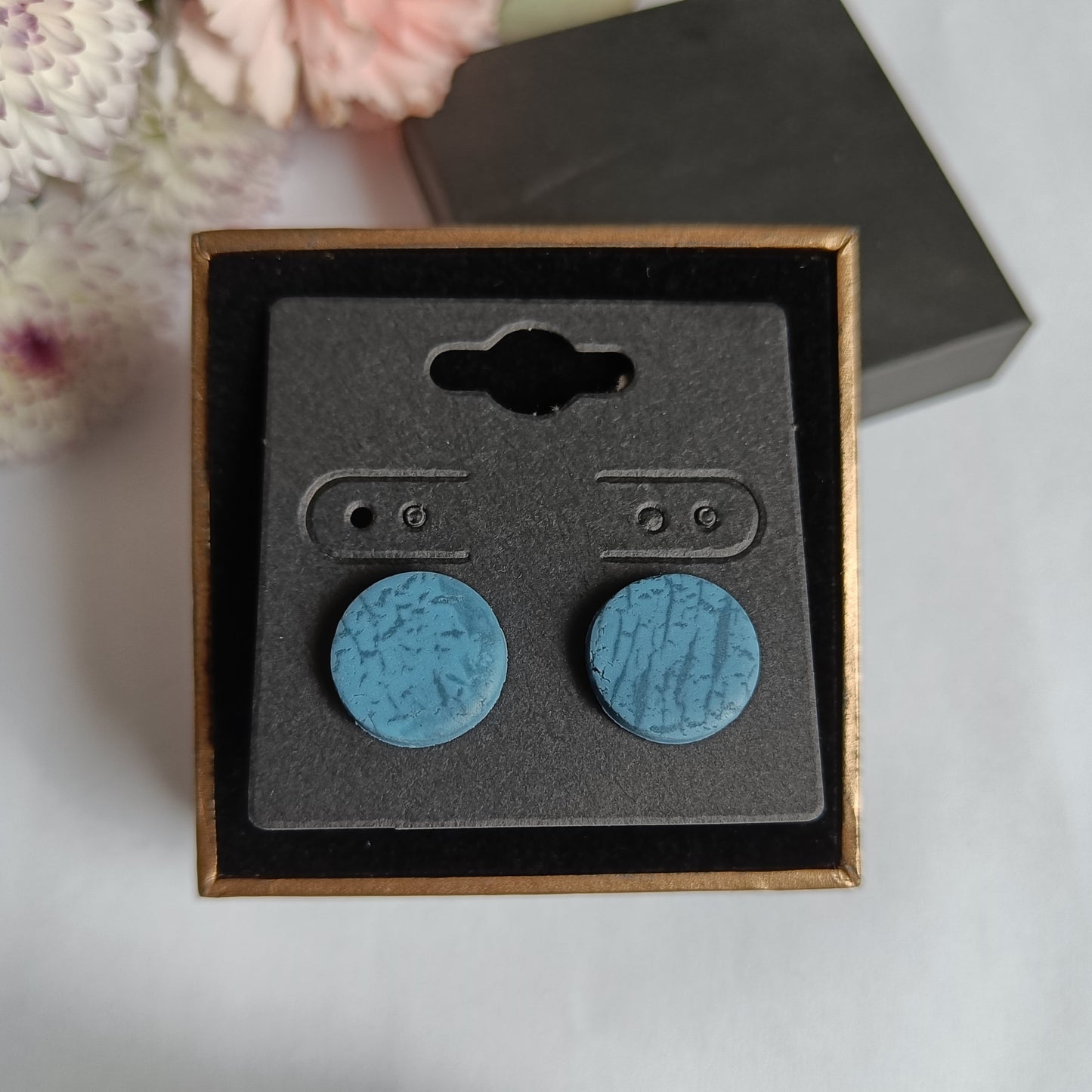 Polümeersavist kõrvarõngad