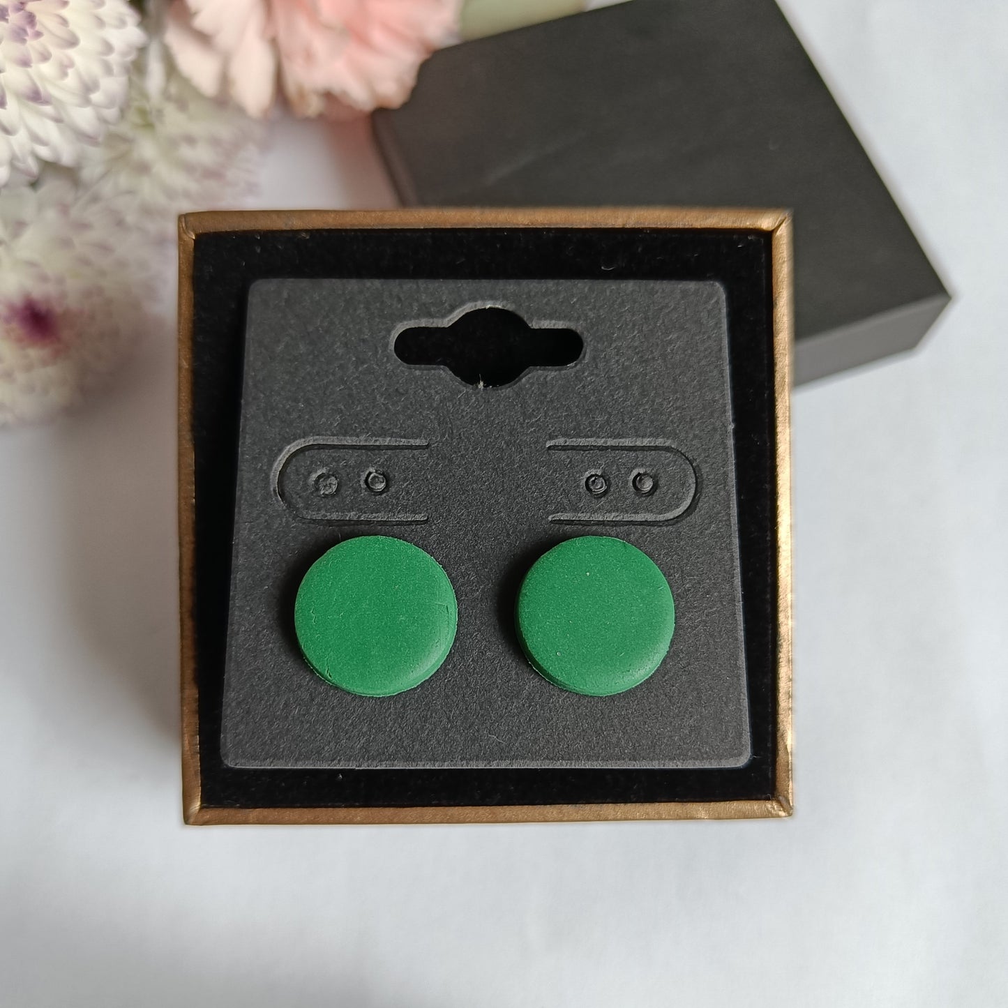 Polümeersavist kõrvarõngad