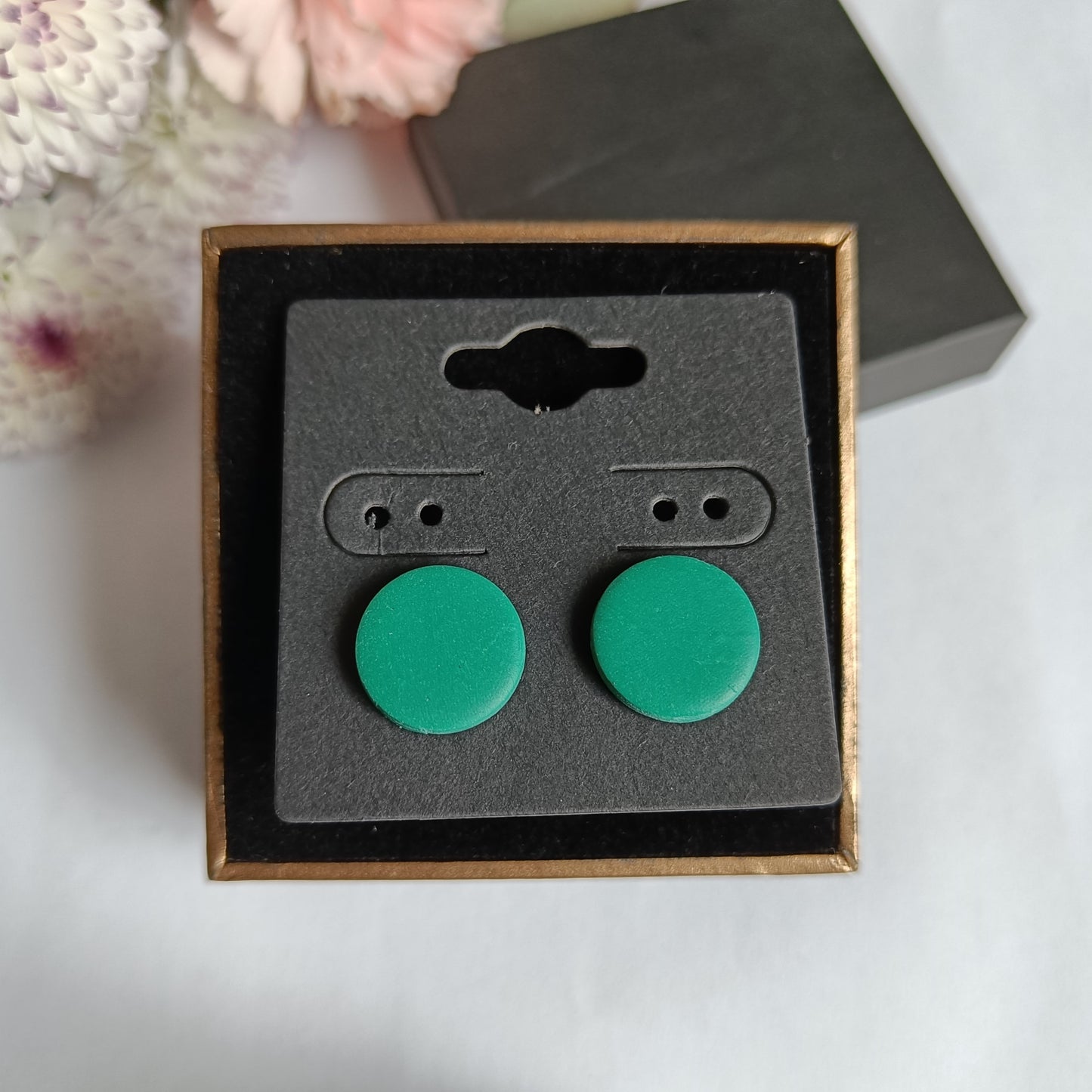 Polümeersavist kõrvarõngad