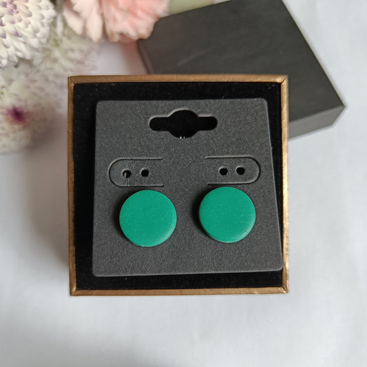 Polümeersavist kõrvarõngad