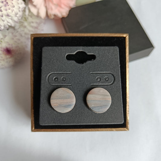 Polümeersavist kõrvarõngad