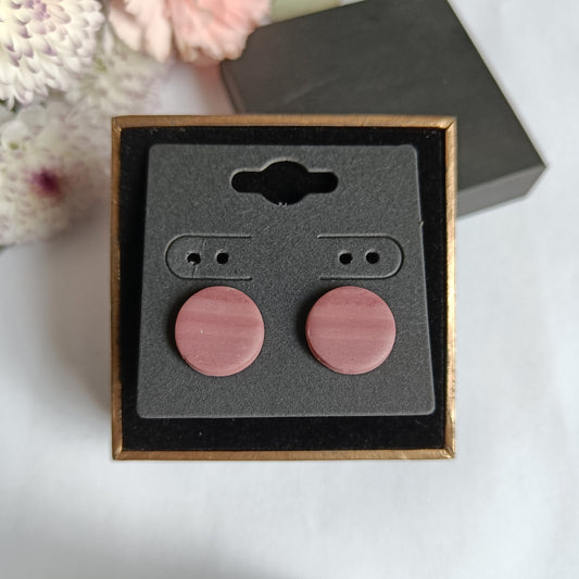 Polümeersavist kõrvarõngad