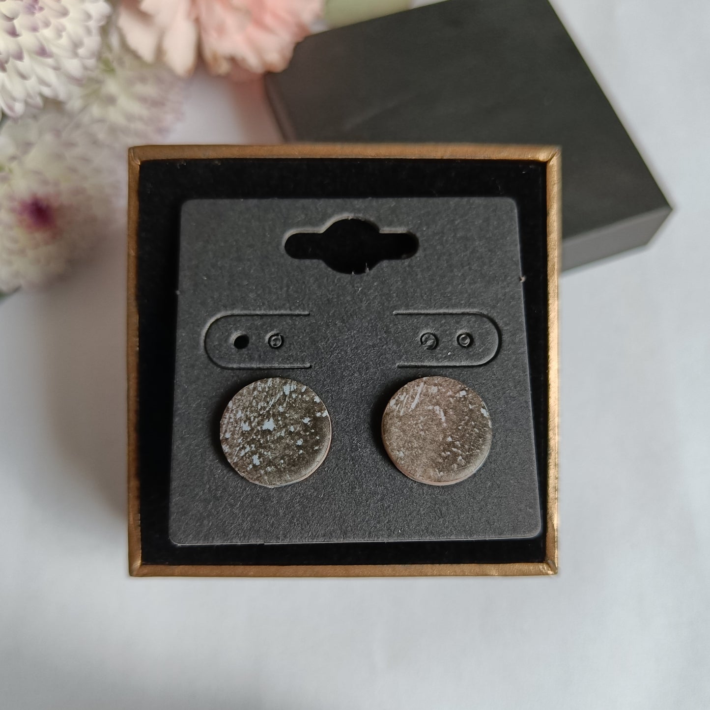 Polümeersavist kõrvarõngad