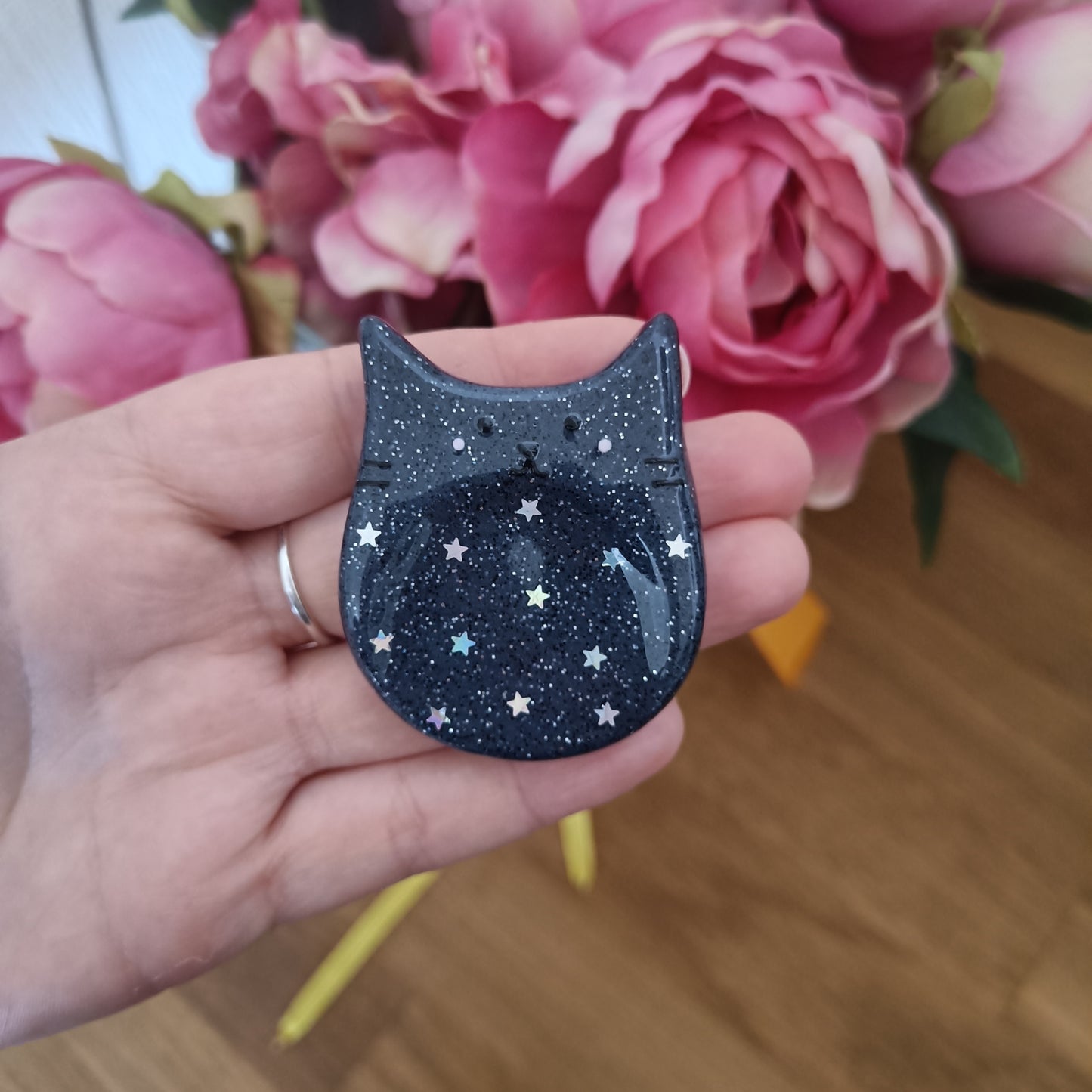 Cat Worry Stone – A Little Moment of Peace in Your Day